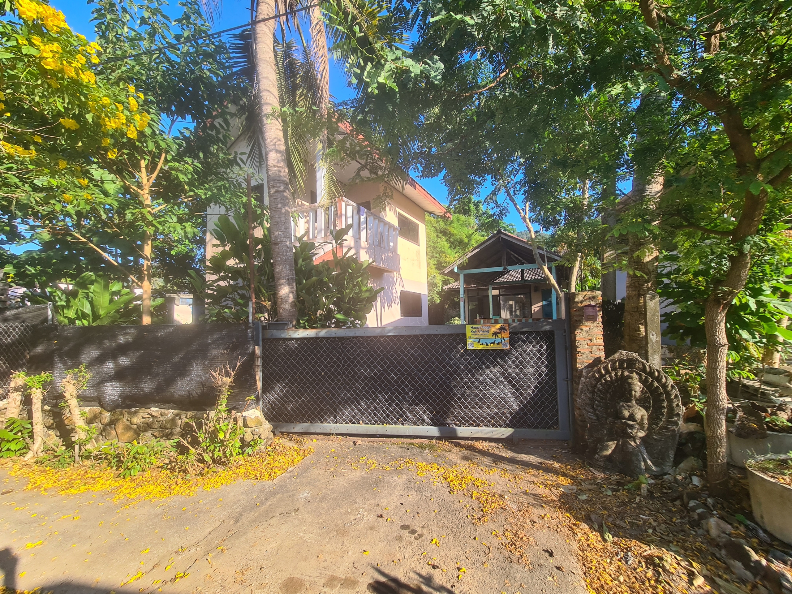 Residential / Commercial Klong Son Property for sale.