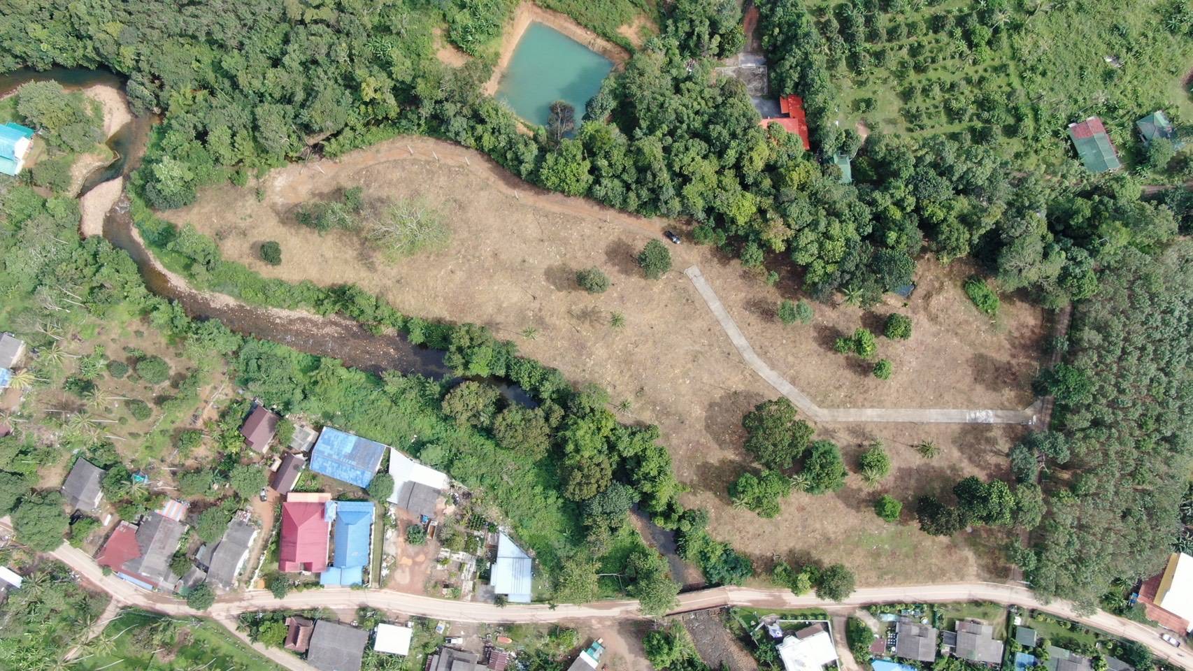 Vacant land for sale in a prime location with flexible plot sizes, ready to build, featuring Chanote title and utility connections. Contact Koh Chang Properties - 0827924963